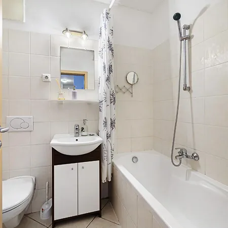 Modern New 2 Bedrooms 8th Floor Apartment Budapest