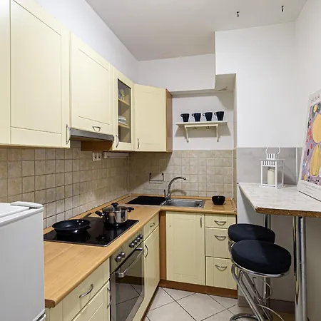 Modern New 2 Bedrooms 8th Floor